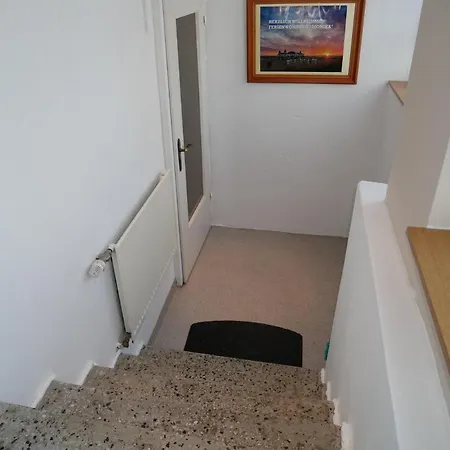 Max & Monika Nur 250m Zum 아파트 *